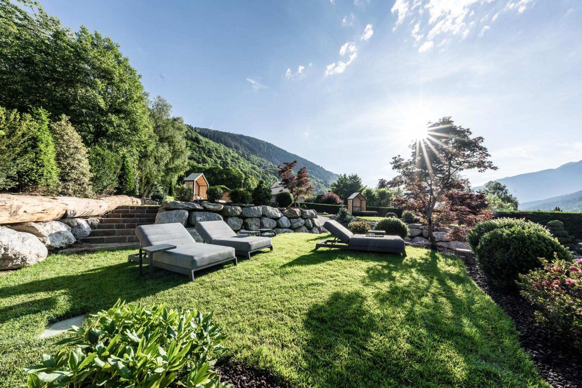 Hotel Ravelli Luxury Spa Mezzana  Exterior foto