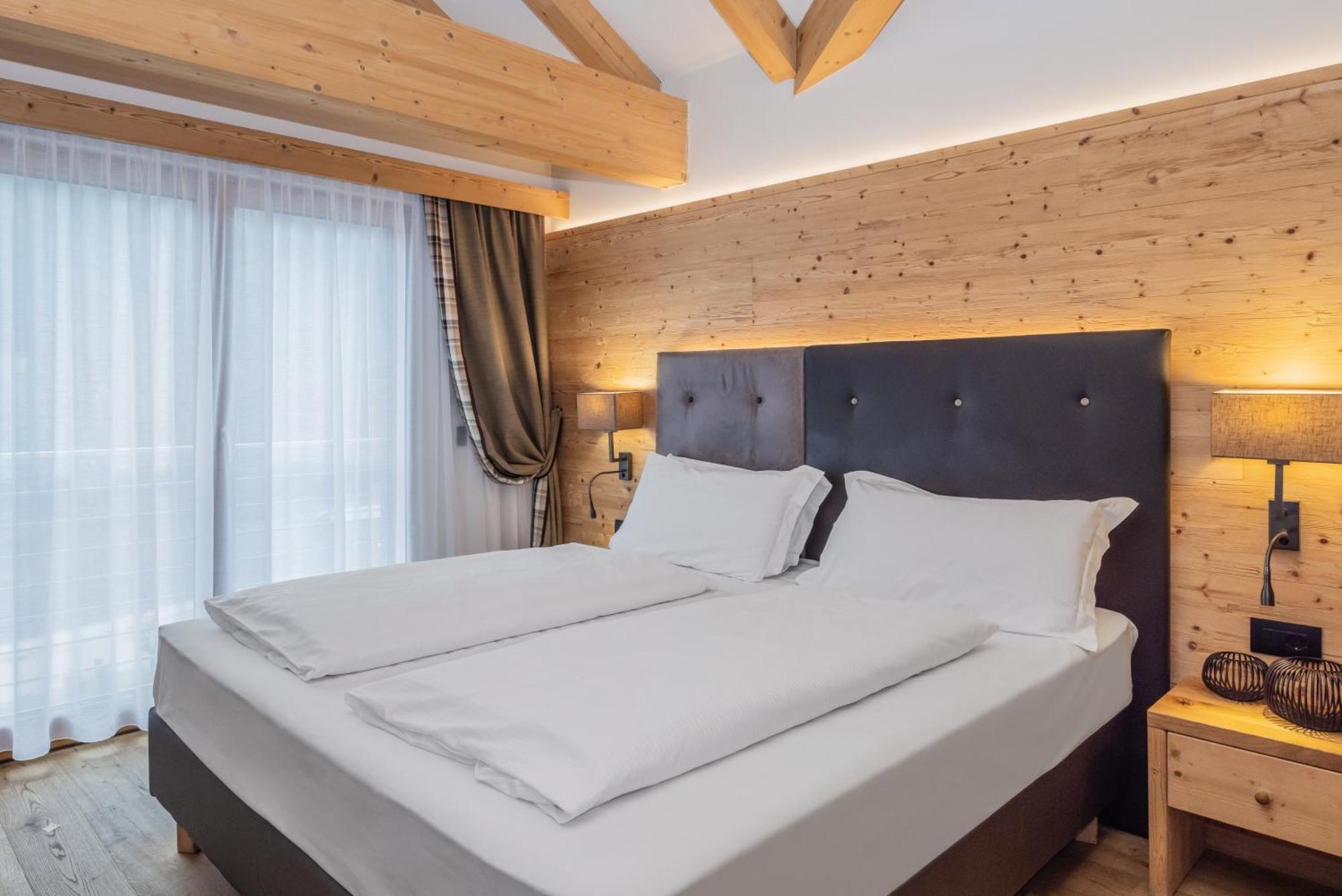 Hotel Ravelli Luxury Spa Mezzana  Exterior foto